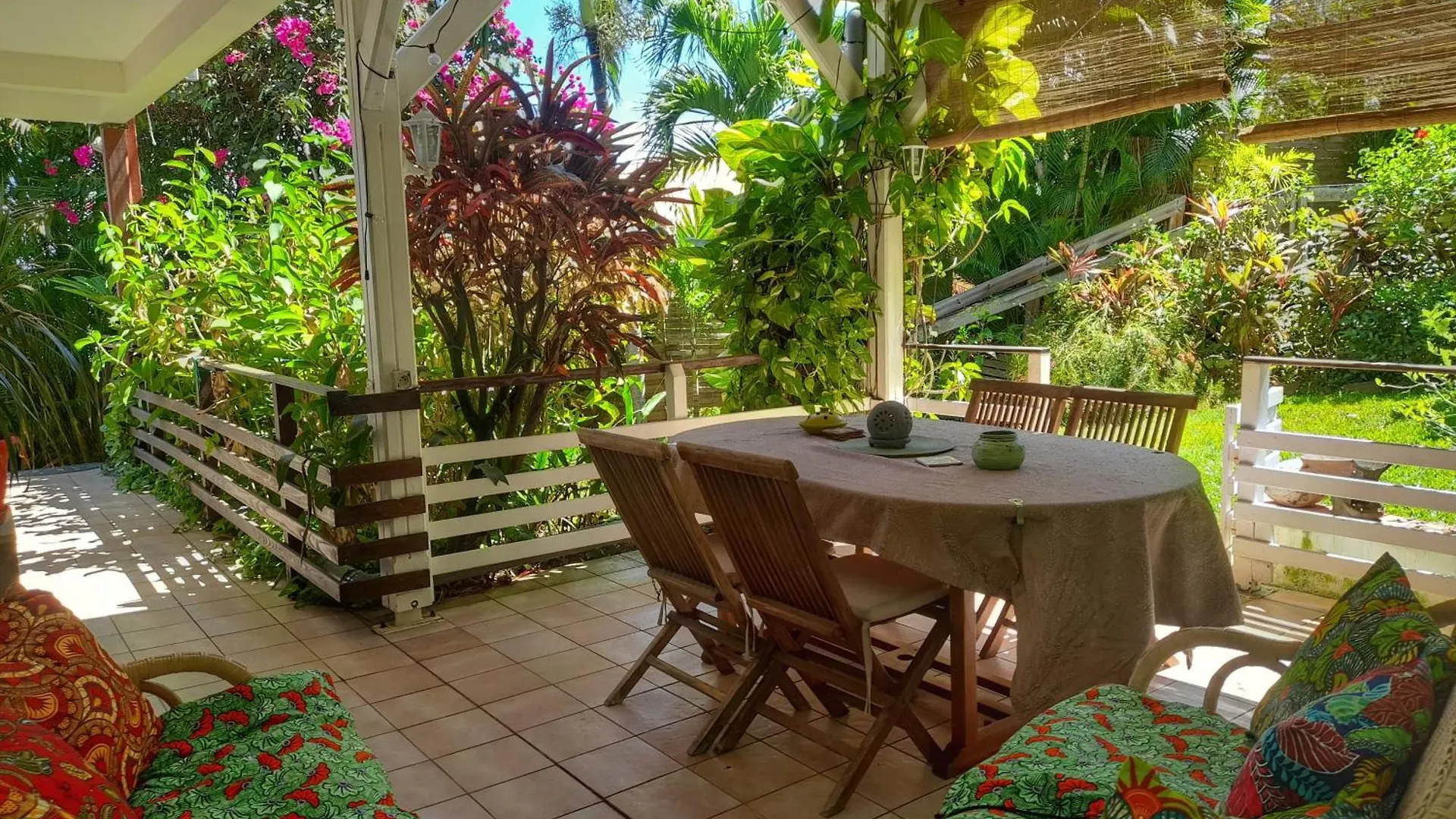 Appartement Papay Dans Villa Fleurs Des Iles Le Vauclin